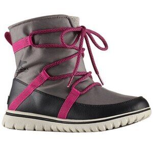 Sorel Cozy Explorer Boot in Gray and Pink 9 NWT